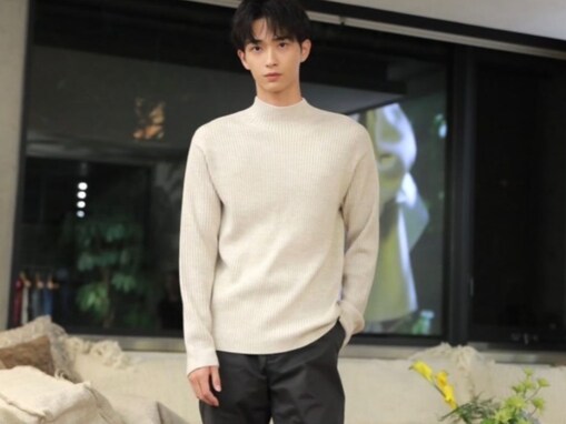 「スタイルばぐかな、？」沢村一樹のイケメン次男、“9等身ぐらいある”モデルショット公開！ 「神スタイル」