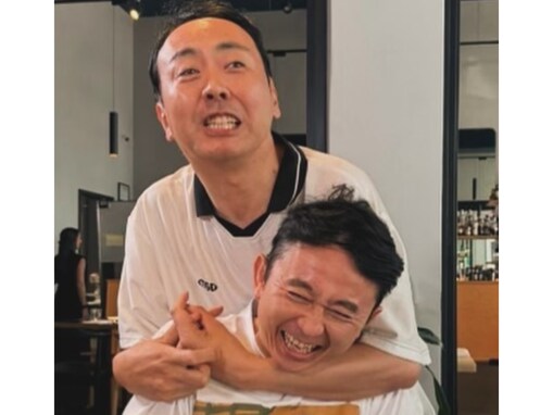 「仲良しさん」有吉弘行、アンガールズ田中に“殺されかけた”ショットに反響！ 「ご無事で良かった」