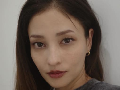 「美しいまま」黒木メイサ、過酷な仕事後の“燃え尽きた”姿に反響！ 「ほんまにどタイプすぎる」