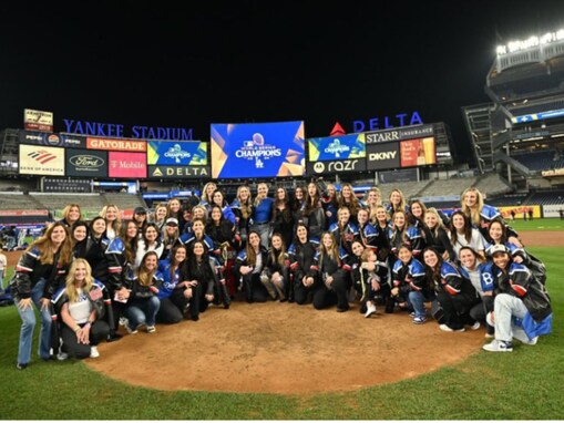 ドジャース優勝後の美人妻ショットに大谷翔平の妻・真美子さんの姿は？ 「デコピンの世話しなきゃいけないから」