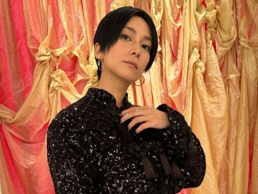 「ビジュアル良すぎませんか？」柴咲コウ、黒髪ベリーショートに絶賛の声！ 「めちゃカッコいい」