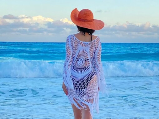 平子理沙、53歳とは思えぬ引き締まった美ボディあらわに！ メキシコの海で水着姿を披露「美しい後ろ姿」