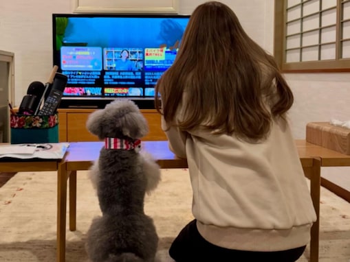 「幸せな空間」熊谷真実、“夫さん”撮影の自宅？ プライベートショット！ 「なんて癒される後ろ姿」