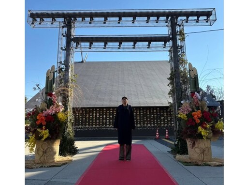 「どうなってるん」アンガ田中、“ハイテクな鳥居”との写真に「令和ならでは」「斬新」と反響！