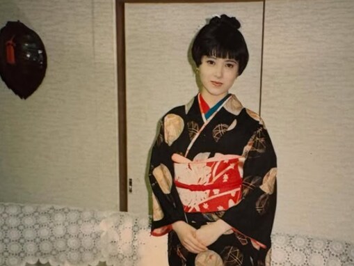 「可愛すぎる」大御所女性歌手、34年前の秘蔵ショットを公開！ 「昭和レトロ感のある写真」