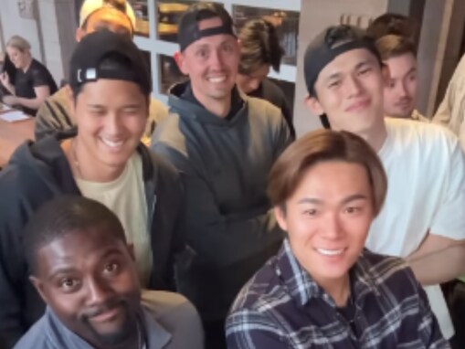 大谷翔平ら、ドジャース日本人3選手が大食い大会に登場！ 「由伸可愛い！」「みんな楽しそう」