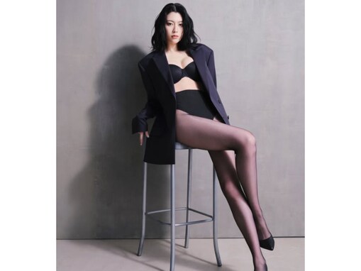 三吉彩花、圧巻スタイルが際立つレアなランジェリー姿に大反響！ すらりとした美脚も大胆披露