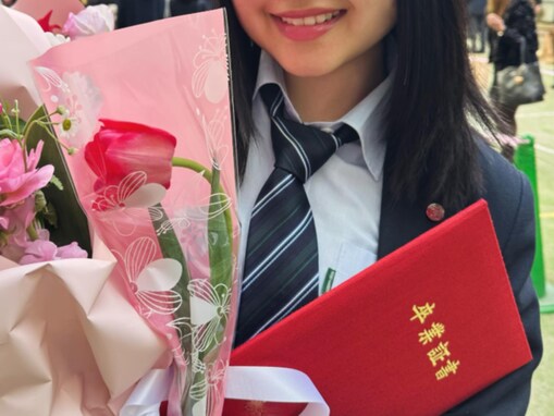 「美人親子」安達祐実、娘の高校卒業ショット公開！ 「すごいです！遺伝子」「ゆみさんそっくり」