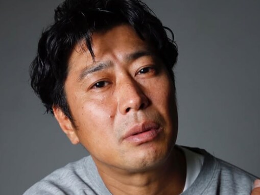 「確実に反町感はあると思う」パンサー尾形、イケメン？ ショットに「開いた途端出てきて吹き出した」の声！