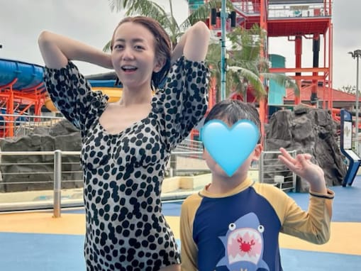 中田敦彦の妻・福田萌、長男とのプライベートショット！ 「息子ちゃん大きくなりましたね」「ナイスバディ！」