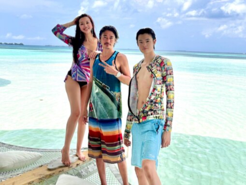 PINKY、夫・窪塚洋介＆イケメン息子・愛流との家族ショット披露！ 息子の1st写真集発売告知も