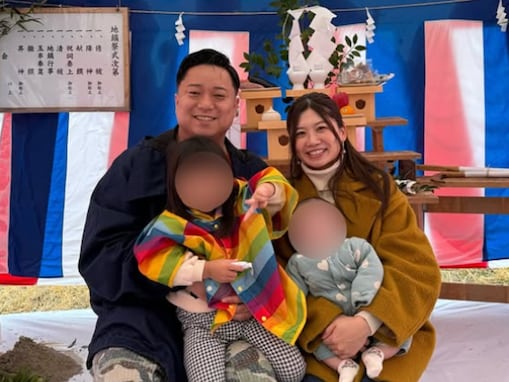 「もうそんな大きいんだっけ⁉」人気YouTuber、最新家族ショット公開！ 「すてきな家族過ぎる〜」