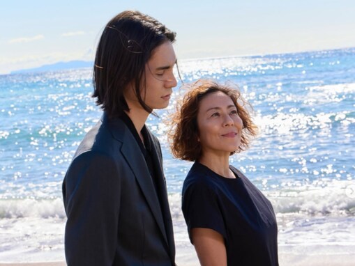 RIKACO、イケメン高身長長男との2ショットがまるで“恋人同士”を話題に「お父さんに似てますね」