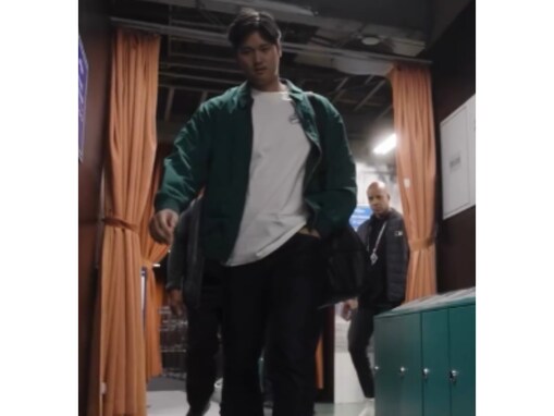 ドジャース、スタメン選手の私服姿を披露！ 大谷翔平も登場「みんな引き締まった良き表情」「素敵すぎで感動」