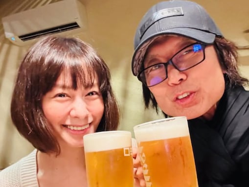 「奥様こんなにも可愛い人だったとは」つんく♂、美人妻との顔出しデート姿に反響！「ラブラブですね」