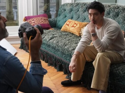 「たまんないよー」賀来賢人、撮影オフショットにファンもん絶！ 「爆笑かっくんにやられた」