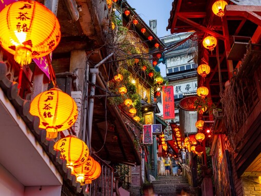 【2025年GW】人気の「海外旅行先」ランキング！ 2位「台北（台湾）」を抑えた1位は？