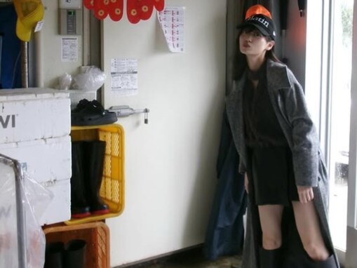 元乃木坂46・山下美月、ショートパンツから抜群のスタイルが際立つ美脚を披露し話題に！