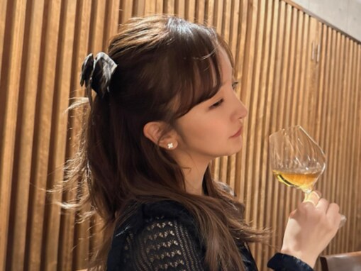 「何度でも、自分に恋をする」板野友美、美し過ぎる横顔ショットに大反響！ 「ともちんの考え方とてもすてき」