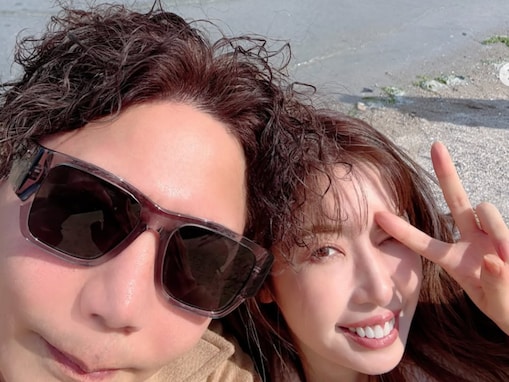 くみっきー＆イケメン夫、顔出しプライベート写真公開。家族旅行で広島へ「仲良し夫婦」「可愛過ぎて…」