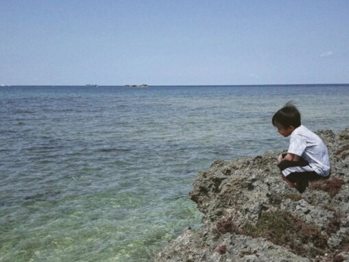 「想像を絶する大変さ」シングルマザーの人気モデル、3児の子育て吐露「本当に大変」「悲しみの渦に飲み込まれる」