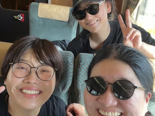 友近、ガンバレルーヤとプライベート旅行へ！ 「皆さん輝いてて可愛い」「最高の旅行プランですね～」