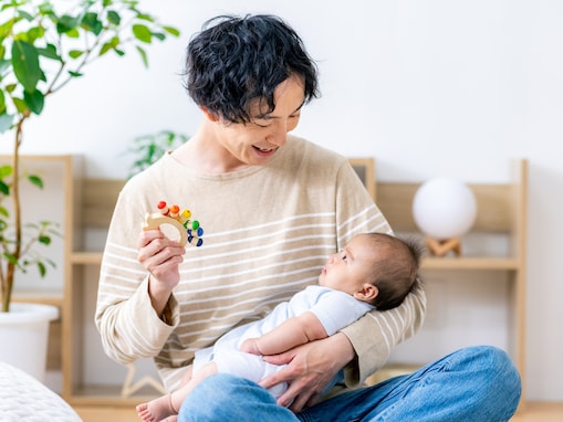 小1の壁は？ 子なしは？ 4月に施行された育児・介護休業法の改正ポイントと、SNSで語られる本音と課題