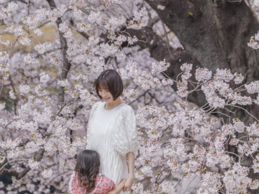 「幸せいっぱいでしかない」篠田麻里子、5歳娘との最新親子ショット公開！ 「相変わらずきれい」