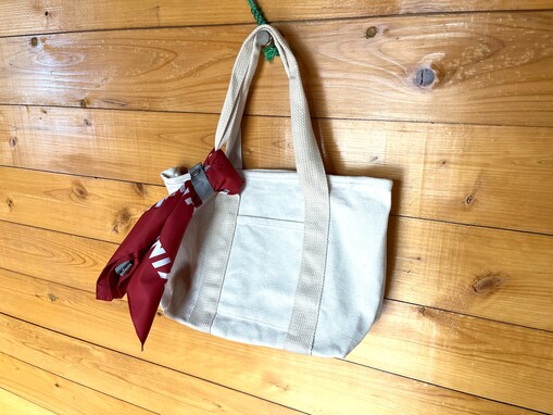 【紀ノ国屋】「スカーフエコバッグ」はファッションアイテムとしても使える？ ちょっとした買い物にぴったり