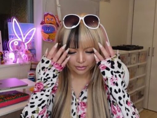 「全てがフラッシュバックして躁鬱、パニック、解離性障害」人気モデル、夫との別居報告。「許さなくていいよ」