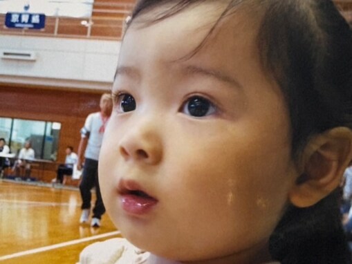 「こんなにかわいいの？」NiziU・ミイヒ、かわいすぎる幼少期ショットに反響！ 「既に完成されてる」