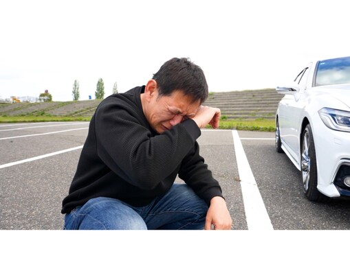 「号泣した」人気YouTuber、父に理想の車をプレゼントする動画に「この親子マジですてき」「私まで泣いた」の声！