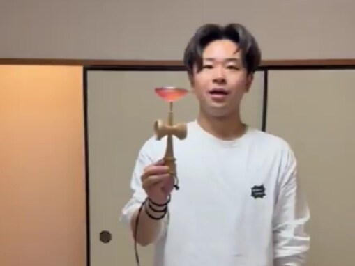 「ギネス記録とかにならないんです？」人気芸人、成功させた超人技に「思ってた100倍凄かったw」の声！