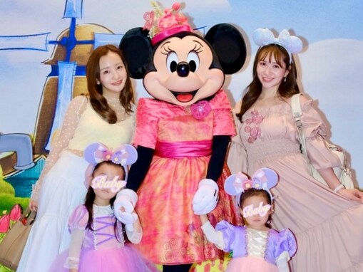 「やばい…これはエモすぎるって…」河西智美＆板野友美、親子でディズニーへ「可愛いが溢れすぎている」