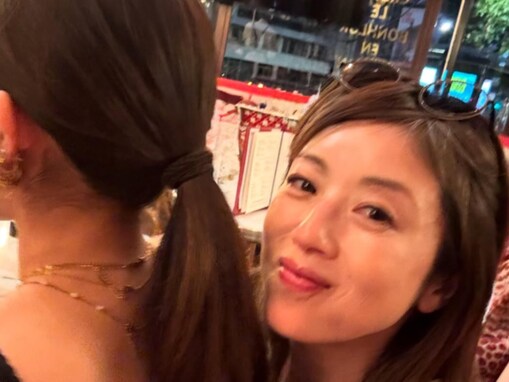 「美しすぎます」高岡早紀、娘との2人旅ショット公開！ 「キレイなお姉さん」「早紀さんに似て美人」