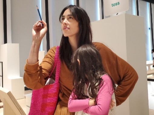 「ママ似で背高い」森泉、娘とのツーショットに反響！ 「可愛い」「大きく成長されていて嬉しい」