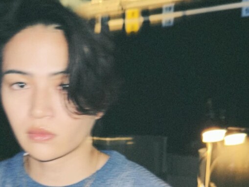 「増量中かな？！」菊池風磨、イケメンオフショに「なんでこんなに色気とバブみがあるの？」反響