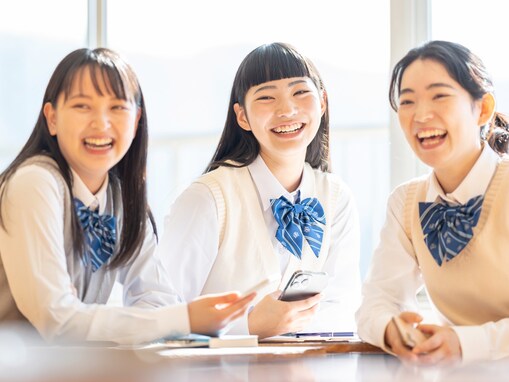 出身と聞いてすごいと思う「青森県の公立進学校」ランキング！ 2位「弘前高等学校」を抑えた1位は？