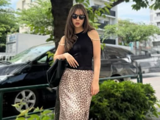 「ギャング」藤田ニコル、ヒョウ柄コーデ披露も「あやしい女にしか見えん」とツッコミの声!?