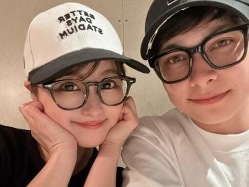 「匂わせかなあ」鈴木奈々、イケメンタレントとの密着ショット公開！ 「付き合っちゃえ〜」