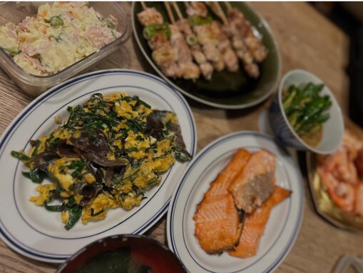 「おかんメシって感じ」藤本美貴、豪華手料理を公開「本当にリアルだし美味しそう」「栄養バランスもいい」