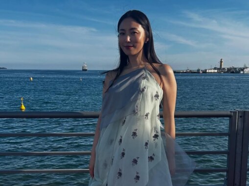 「ヨーロッパのメグミ感すごい」MEGUMI、美脚見せドレスなど公開「着物がめっちゃ似合う」「めちゃ綺麗」