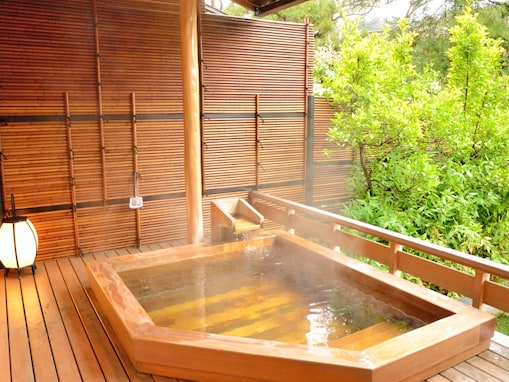 東京から日帰りで行きたい「石川県の温泉地」ランキング！ 「和倉温泉」と並んで同率1位だったのは？