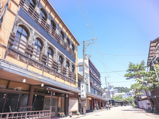 東京から日帰りで行きたい「新潟県の温泉地」ランキング！ 2位「月岡温泉」を抑えた1位は？