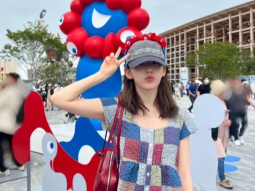 「嘘やろ」宮脇咲良、大阪万博に登場「え！バレんの！？」「ユスリカにやられてませんか？心配泣」