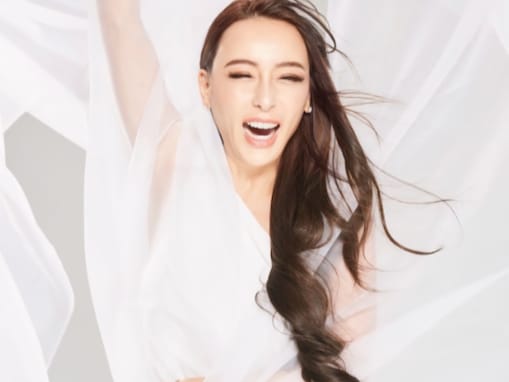 GENKING.、“生まれ変わって8年”を報告。“別人なデビュー”前のレア写真も公開「ずっと美しいです」