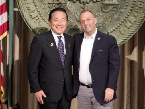 ハワイ公演危機のTUBE。自民党議員がハワイ州知事に直訴？ 「ビザが発給されたという解釈でいいのかな」