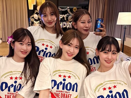 「ビジュの偏差値高い…」小嶋陽菜、美女社員の顔出しショット公開「全員モデルさんみたいなのが凄い」
