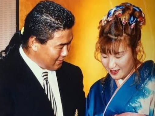 「素敵な写真ですね」北斗晶、30年前の婚約会見での写真を公開！ 「30周年おめでとうございます」