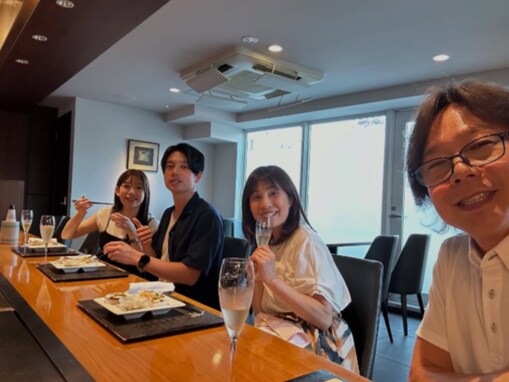 佐藤弘道、イケメン長男の誕生日を美人妻と祝う！ 「今年は素敵な奥様も加わり、家族が増えましたね」